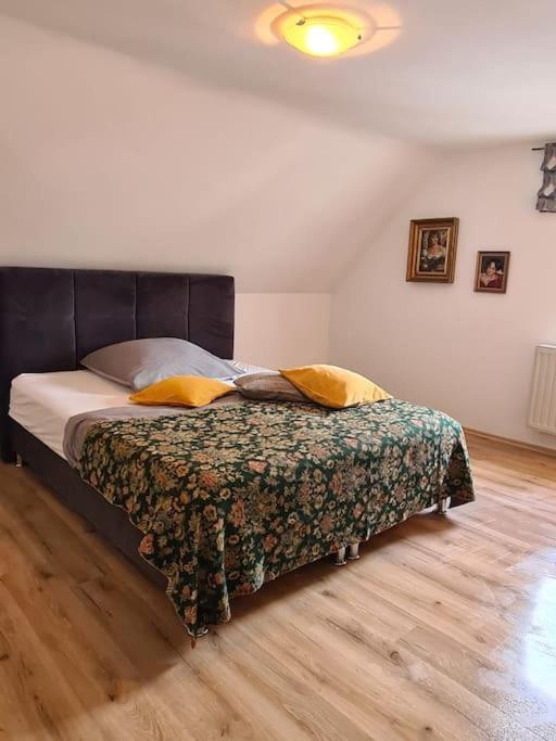 Ferienwohnung Bergischer Dreiklang Windeck Екстериор снимка